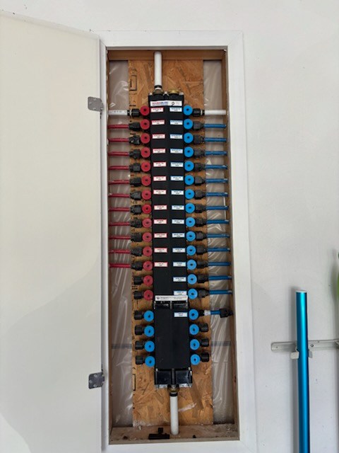 PEX manifold plumbing system installed by Golden Plumbing